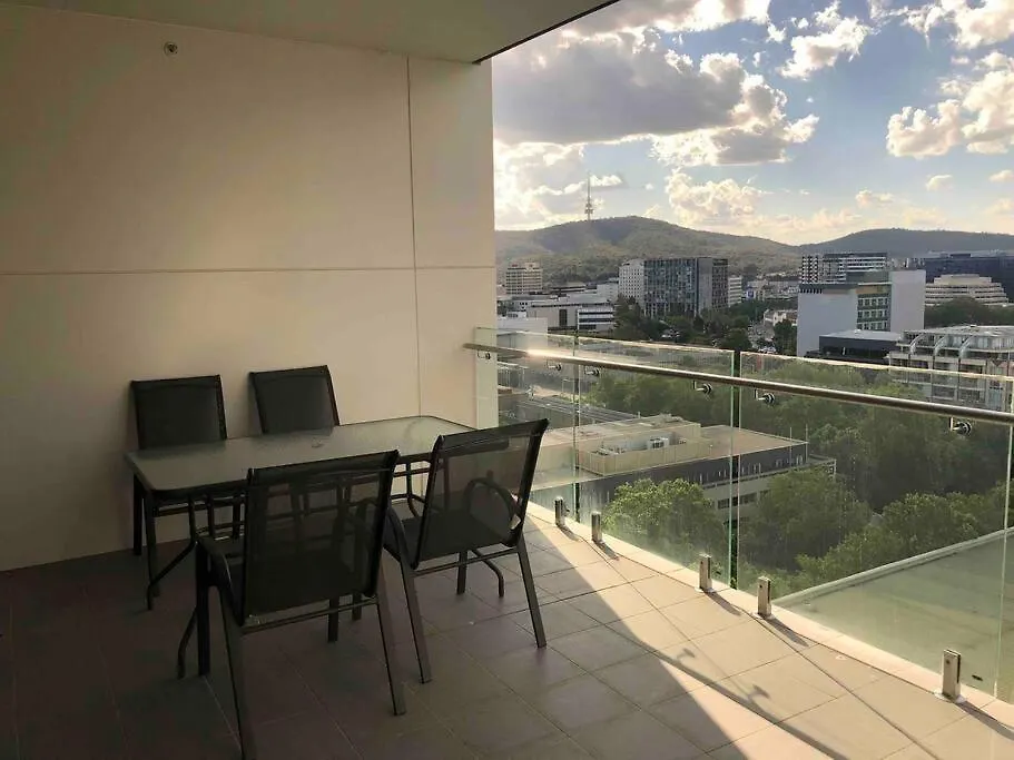 City Comfy Apartment Canberra